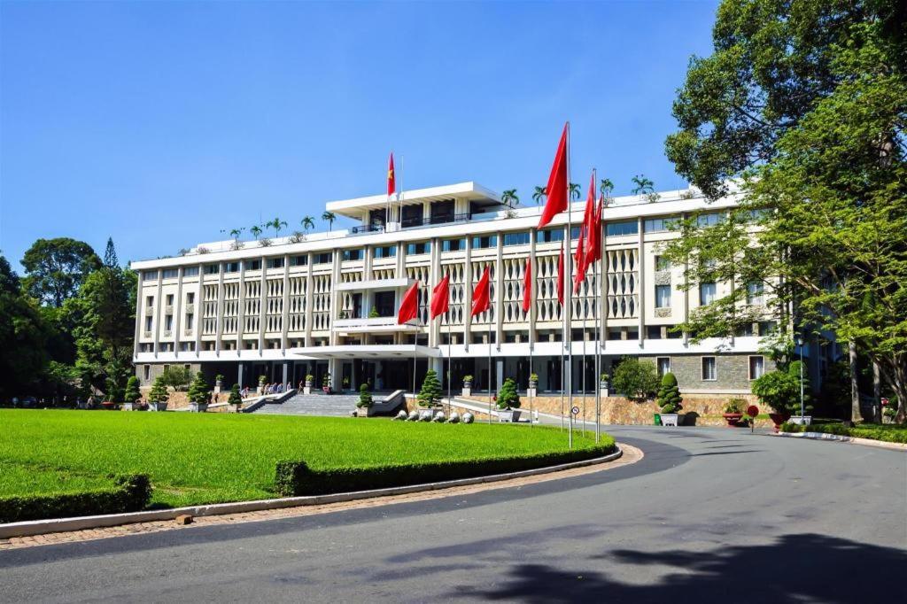 The Noble Swan Wood Park Hotel Ho Chi Minh City Bagian luar foto