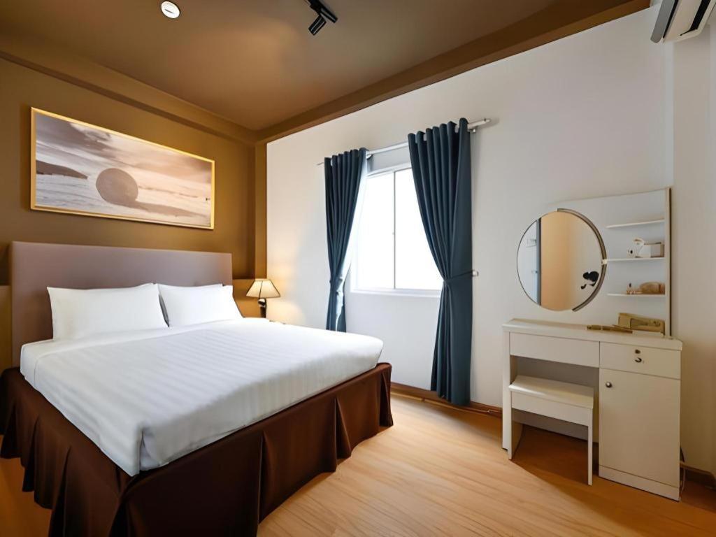 The Noble Swan Wood Park Hotel Ho Chi Minh City Bagian luar foto