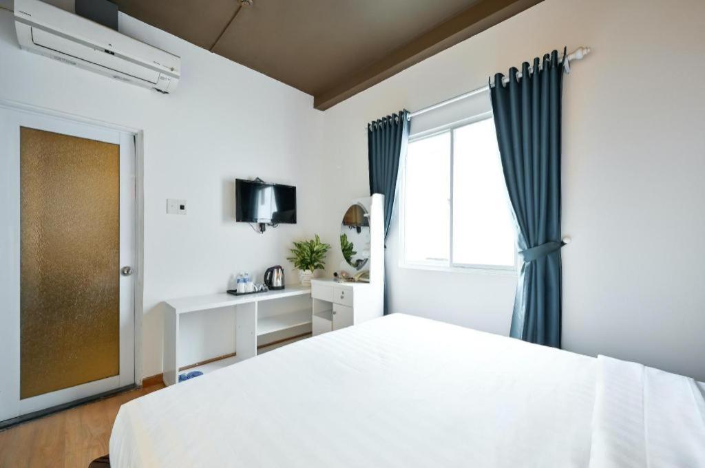 The Noble Swan Wood Park Hotel Ho Chi Minh City Bagian luar foto